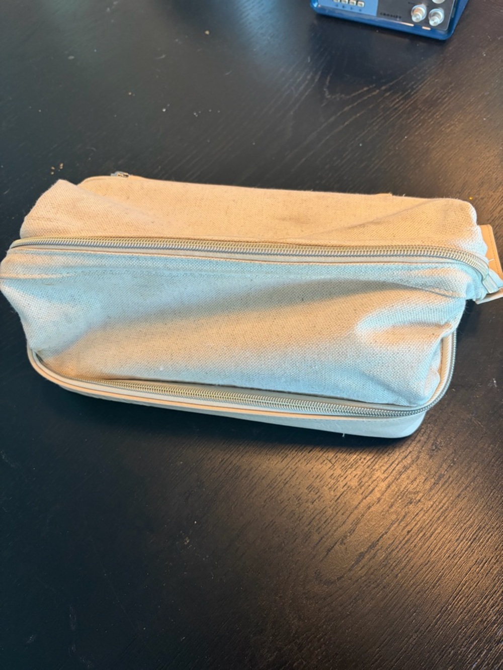 Beis Canvas Toiletry Bag in Light Beige